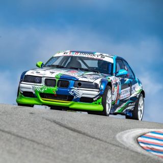 🛞🏁🏎️ 🇨🇿 Flow-form ALU kola Japan Racing jsou velice pevná a lehká kola, která se neztratí ani na závodní trati. Japan...